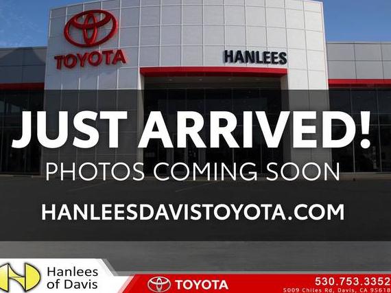 TOYOTA COROLLA CROSS 2024 7MUAAAAG8RV078416 image
